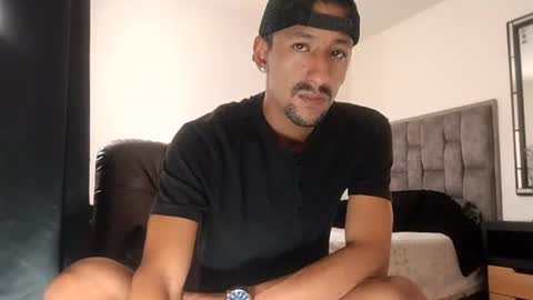 Snapshot of guykarim chatting on 06/22/26, 06:38 karim online show from 06/22/26, 06:38
