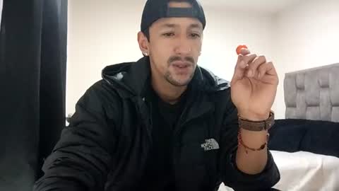 Snapshot of guykarim chatting on 07/23/26, 12:36 karim online show from 07/23/26, 12:36