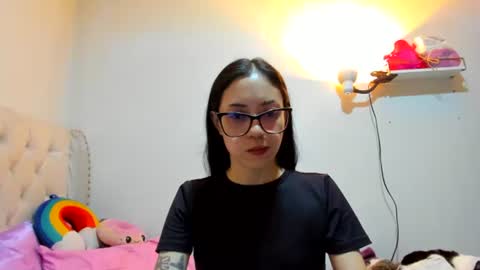Snapshot of gwhen_ chatting on 07/11/26, 11:39 gwhen_ online show from 07/11/26, 11:39