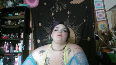 Snapshot of gxddess_fe chatting on 05/25/26, 11:55 Goddess Fe online show from 05/25/26, 11:55