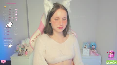 Snapshot of gylaxie chatting on 12/19/24, 12:34 online show from 12/19/24, 12:34