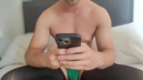 Kinky Gym Guy online show from 05/27/26, 11:18