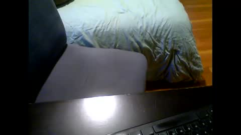 Snapshot of gymratt01 chatting on 04/26/26, 07:55 gymratt01 online show from 04/26/26, 07:55