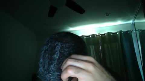 Snapshot of h0nest84 chatting on 01/17/26, 05:27 h0nest84 online show from 01/17/26, 05:27