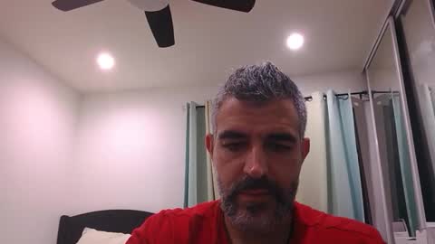 Snapshot of h0nest84 chatting on 02/08/26, 01:42 h0nest84 online show from 02/08/26, 01:42