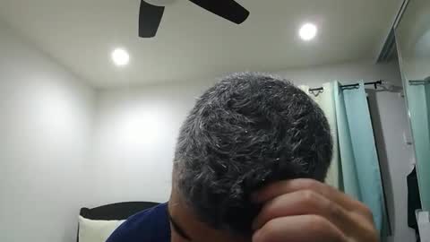 Snapshot of h0nest84 chatting on 02/13/26, 07:04 h0nest84 online show from 02/13/26, 07:04