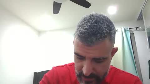 Snapshot of h0nest84 chatting on 02/16/26, 04:52 h0nest84 online show from 02/16/26, 04:52