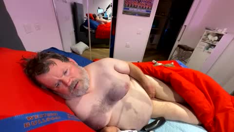 Snapshot of h20976 chatting on 12/15/24, 11:23 h20976 online show from 12/15/24, 11:23
