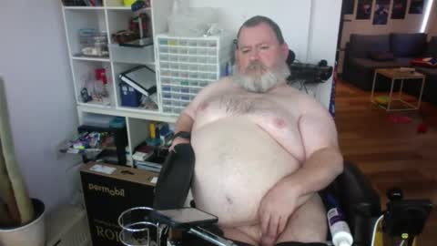 Snapshot of h20976 chatting on 09/28/25, 02:50 h20976 online show from 09/28/25, 02:50