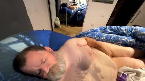 Snapshot of h20976 chatting on 10/05/25, 12:14 h20976 online show from 10/05/25, 12:14