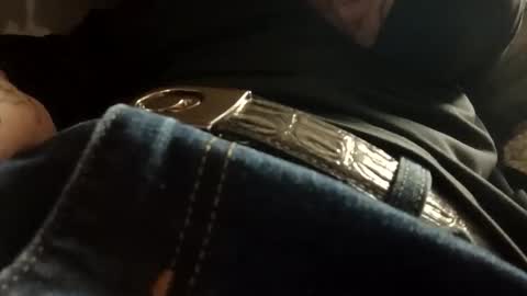 Snapshot of h333th3nz chatting on 02/13/26, 12:28 h333th3nz online show from 02/13/26, 12:28