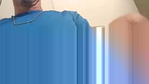 Snapshot of h333th3nz chatting on 03/02/26, 06:25 h333th3nz online show from 03/02/26, 06:25