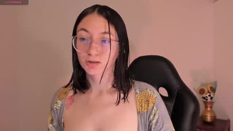 haanna_thompsoon online show from 01/17/25, 08:44