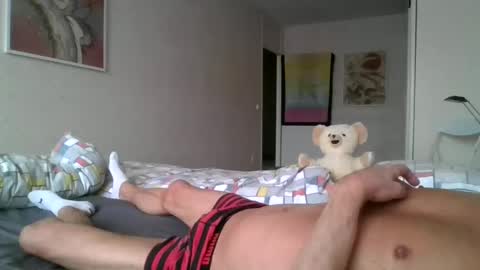 Snapshot of haarlemseboy chatting on 01/26/25, 01:58 Rob online show from 01/26/25, 01:58