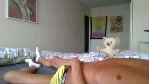 Snapshot of haarlemseboy chatting on 03/02/25, 12:32 Rob online show from 03/02/25, 12:32