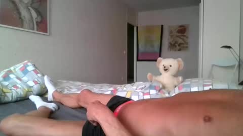 Snapshot of haarlemseboy chatting on 03/09/25, 02:32 Rob online show from 03/09/25, 02:32