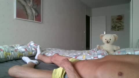 Snapshot of haarlemseboy chatting on 09/14/25, 01:32 Rob online show from 09/14/25, 01:32