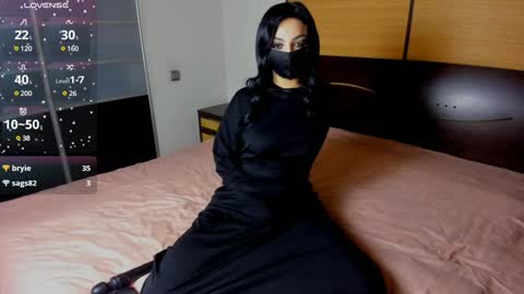 Linda online show from 01/04/25, 11:43