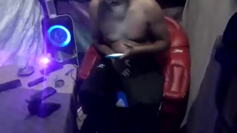 Snapshot of hackerbtc11 chatting on 10/09/25, 02:42 hackerbtc11 online show from 10/09/25, 02:42