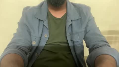 Snapshot of hackervivek chatting on 02/16/26, 05:47 Indian jhonnysins online show from 02/16/26, 05:47