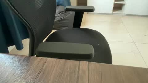 Snapshot of hackervivek chatting on 03/05/26, 05:36 Indian jhonnysins online show from 03/05/26, 05:36