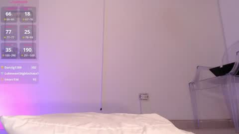 Snapshot of hade_rosse chatting on 06/06/26, 12:10 HADE ROSSE online show from 06/06/26, 12:10