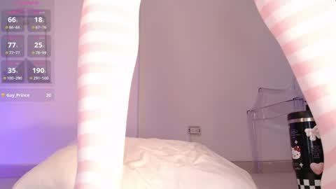 Snapshot of hade_rosse chatting on 06/21/26, 04:53 HADE ROSSE online show from 06/21/26, 04:53