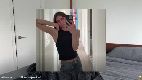 Snapshot of hadley19 chatting on 03/26/26, 03:39 Hadley online show from 03/26/26, 03:39