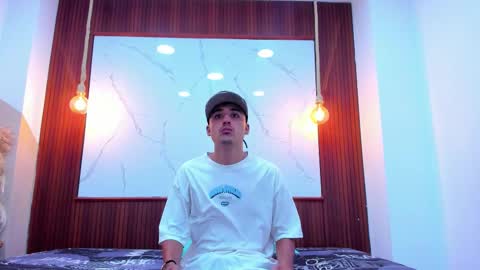 Hadrian Torres online show from 03/16/26, 12:53