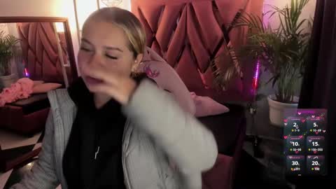 Haely online show from 02/13/25, 11:28