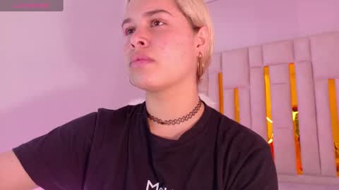 Haely online show from 11/17/25, 07:08