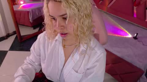 Haely online show from 11/19/25, 11:21