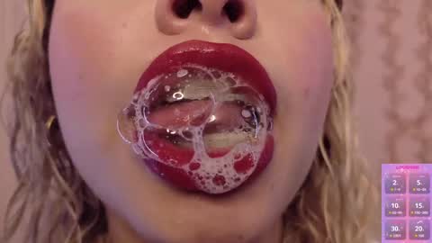 Haely online show from 06/05/26, 09:09