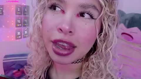 Haely online show from 06/20/26, 11:18