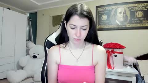 Snapshot of hailey_beauty chatting on 01/24/25, 03:45 Sk pe Anya388109 online show from 01/24/25, 03:45