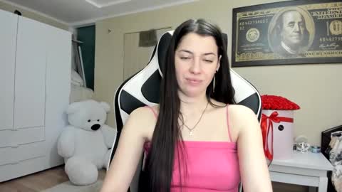 Snapshot of hailey_beauty chatting on 01/28/25, 03:14 Sk pe Anya388109 online show from 01/28/25, 03:14