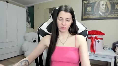 Snapshot of hailey_beauty chatting on 01/28/25, 06:49 Sk pe Anya388109 online show from 01/28/25, 06:49