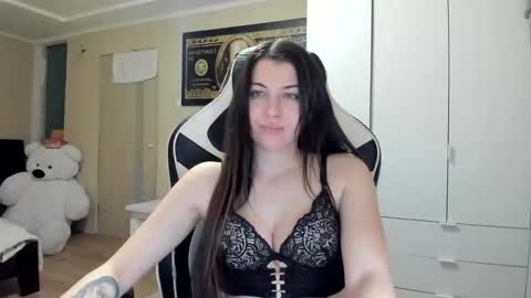 Snapshot of hailey_beauty chatting on 11/05/25, 10:54 Sk pe Anya388109 online show from 11/05/25, 10:54