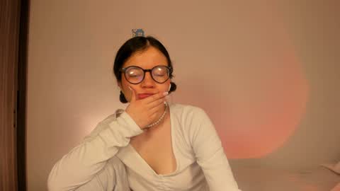 Hailey online show from 12/28/24, 03:58