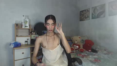 Snapshot of hailey_sweetcum77 chatting on 01/13/26, 01:05 hailey_sweetcum77 online show from 01/13/26, 01:05