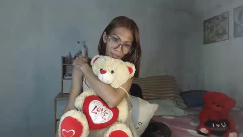 Snapshot of hailey_sweetcum77 chatting on 02/13/26, 07:37 hailey_sweetcum77 online show from 02/13/26, 07:37