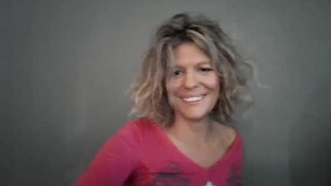 Snapshot of haileys123 chatting on 02/13/26, 10:17 Hailey online show from 02/13/26, 10:17
