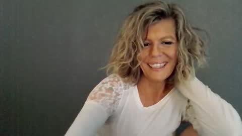 Snapshot of haileys123 chatting on 03/02/26, 07:54 Hailey online show from 03/02/26, 07:54