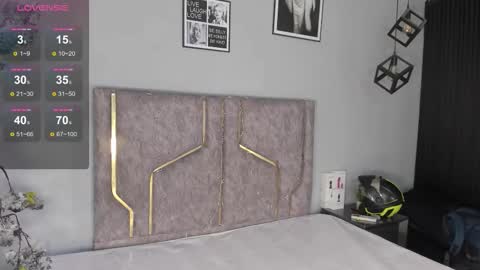 haileystonei online show from 11/18/25, 11:25