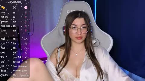 HailyHeavenly online show from 02/25/25, 02:11