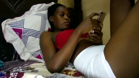 Snapshot of hairy_africanbae chatting on 07/28/26, 11:17 hairy_africanbae online show from 07/28/26, 11:17