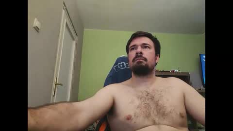 Snapshot of hairy_guy007 chatting on 01/17/26, 10:02 hairy_guy007 online show from 01/17/26, 10:02