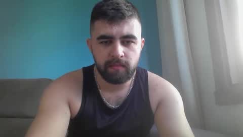 Snapshot of hairy_man_69_ chatting on 04/20/26, 03:37 horny online show from 04/20/26, 03:37