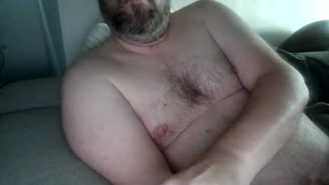 Snapshot of hairybear987 chatting on 07/17/26, 12:45 hairybear987 online show from 07/17/26, 12:45
