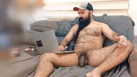 Hairy Beard Smoker online show from 05/19/26, 02:34